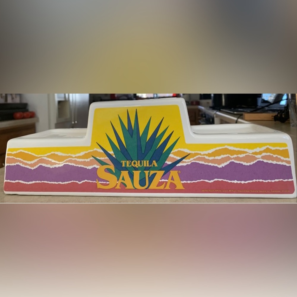 RARE! Vintage Sauza Tequila Ceramic 3 Bottle Display Holder‎ Glorifier